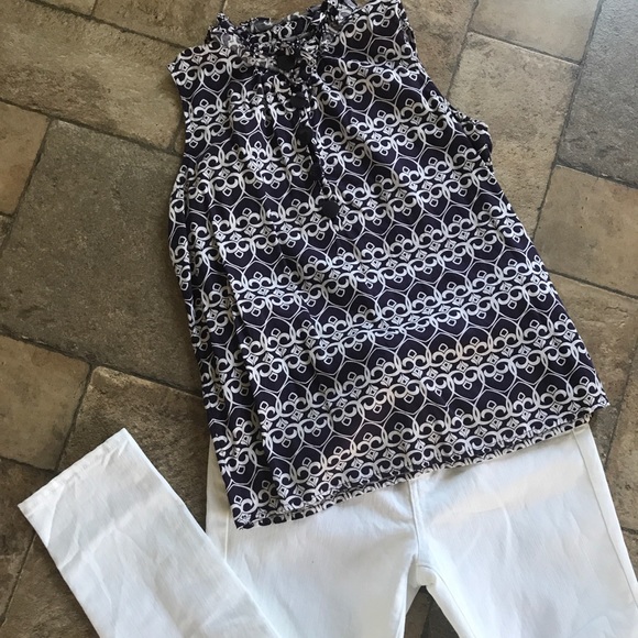 GAP Tops - Gap Sleeveless Blouse